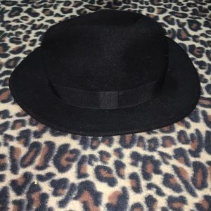 H&M Coachella Hat